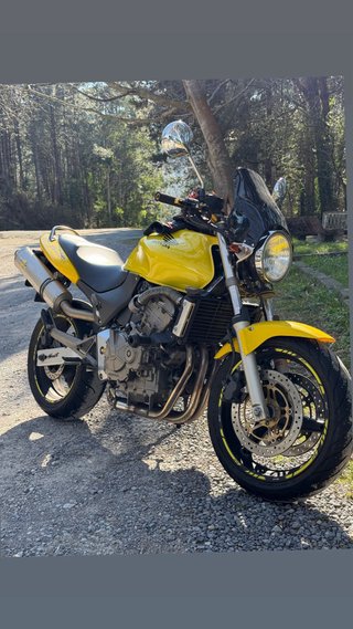 Honda Hornet CB600 Amarilla a2
