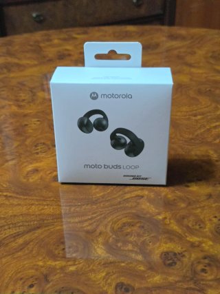 Motorola Moto Buds Loop - Sound by Bose
