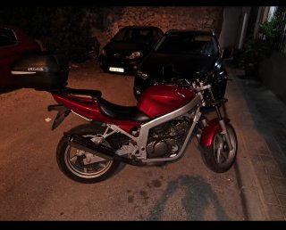Hyosung GTR 125  cc Comet Roja/Plata NAKED