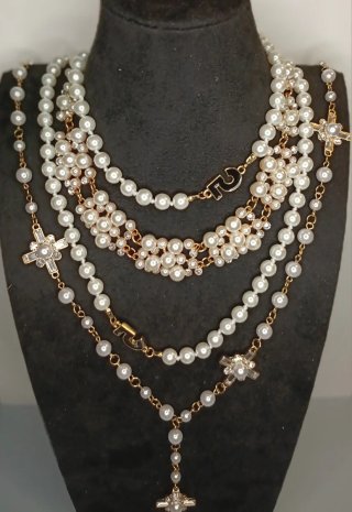 Collar Perlas Multivueltas y Pendientes ajuego
