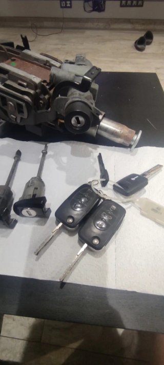Juego 4 llaves y bombines Audi TT MK1