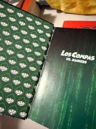 Compas 7. Los Compas vs. hackers