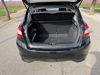 Nissan Pulsar 2015