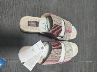 Conjunto Sandalias y Bolso Women'secret