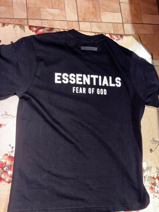 Conjunto Essentials Hombre Negro