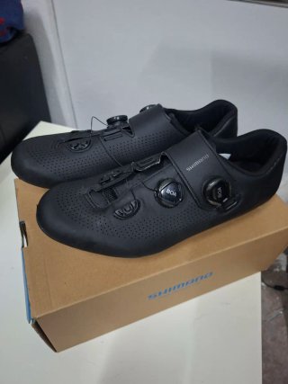 Zapatillas Shimano RC7 Talla 47 Negras