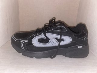 Zapatillas Negras Reflectantes Nuevas