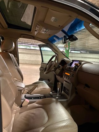 Nissan Pathfinder 2005