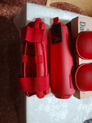 Protecciones Karate Pies y Espinillas Rojo