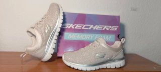 Zapatos Skechers Beige y Plateados