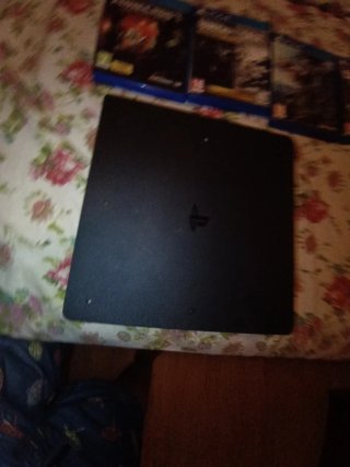 PS4 (PlayStation 4) Negra