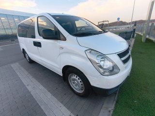 Hyundai H-1 2010