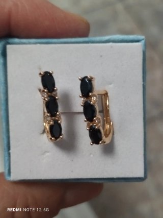 Pendientes oro circonitas negras