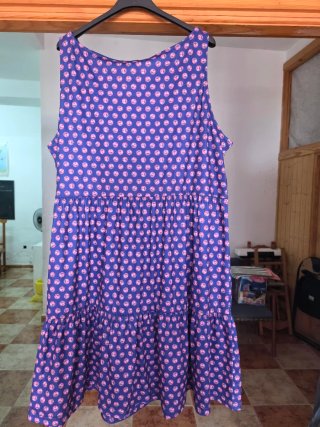 Vestido estampado morado y rosa Talla XXL