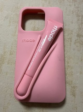 Funda Rhode para labial iPhone 16 pro