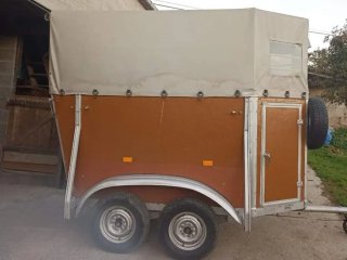 Remolque para caballos
