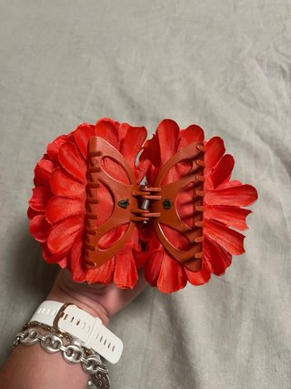 Pinza de pelo flor roja