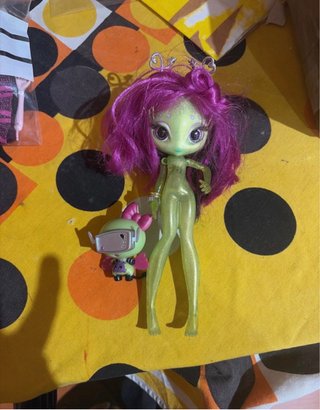 Novi Stars Alie Lectric Boneca