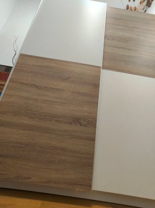 Armario de madera y blanco