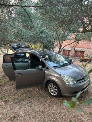 Toyota Corolla Verso- 7 plazas
