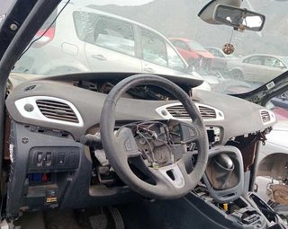 271106 403000064r llanta renault grand scenic iii