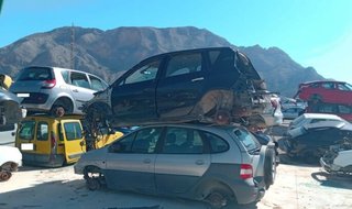 271106 403000064r llanta renault grand scenic iii