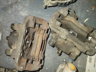 Pinzas de freno delanteras Opel Astra F GSI
