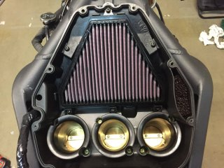 Triumph Daytona 675 SE - Pack Circuito + Calle