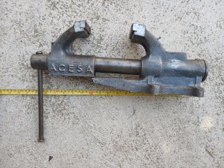 Tornillo de banco Acesa antiguo