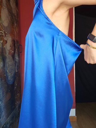 Vestido azul satinado halter
