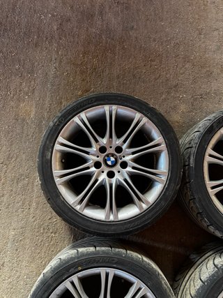 Llantas 18” M135