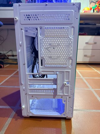 Caja PC Tempest con 2 ventiladores