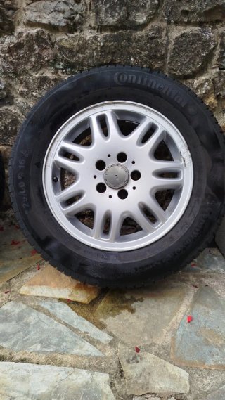 Llantas Mercedes + Neumáticos