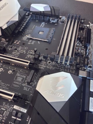 Placa Base Gigabyte GA-AX370-Gaming 5