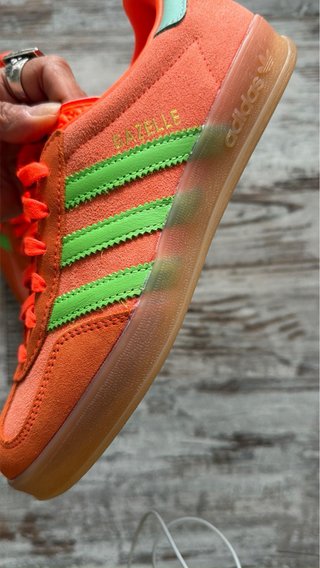 Adidas Naranjas y Verdes