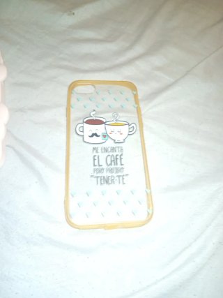 Fundas de todo tipos pero de las que salen