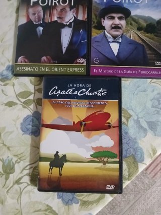 Lote 5 DVDs Agatha Christie Poirot