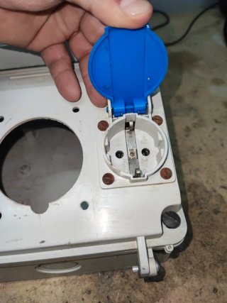 Cuadro Eléctrico 12 Elementos con Enchufes