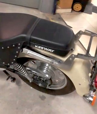Keeway Superlight 125 Cruiser Beige/Negra