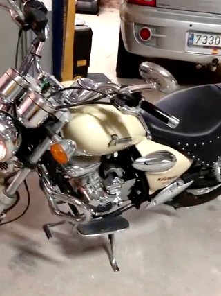 Keeway Superlight 125 Cruiser Beige/Negra