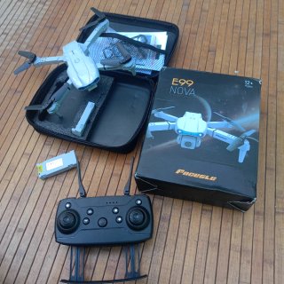 Dron