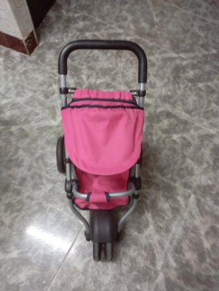 Cochecito de bebé rosa