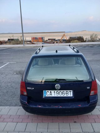 Volkswagen Golf 2000