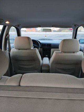 Volkswagen Golf 2000