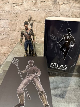 Figura Aquaman Atlas 1/6