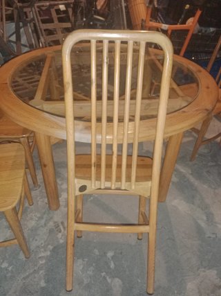 Mesa y 4 Sillas Comedor Madera Maciza