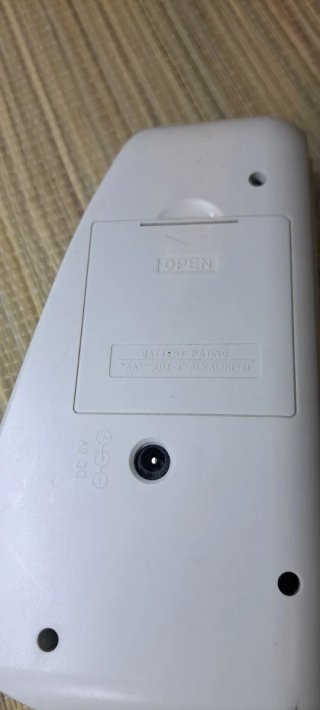 Contadora de billetes portátil V30