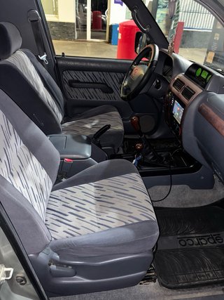 Toyota Land Cruiser 90 1999