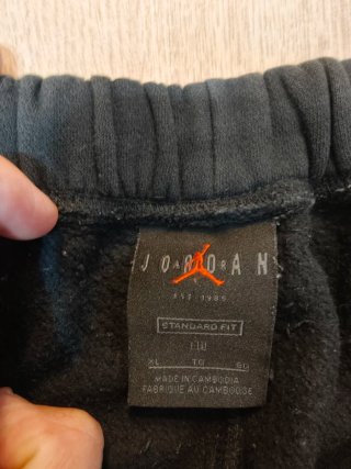 Pantalón Jordan Air Negro Estampado