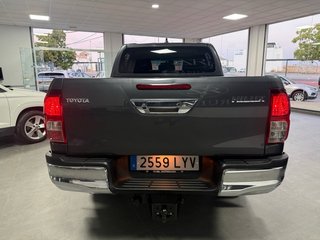 Toyota Hilux 2022